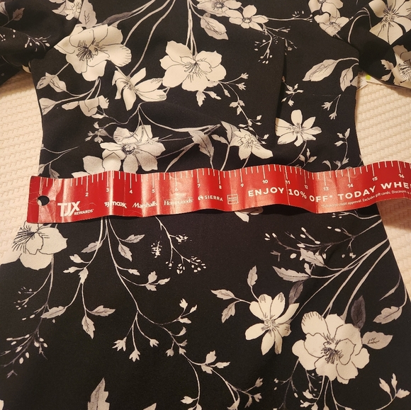 CALVIN KLEIN COCKTAIL DRESS - Picture 8 of 10